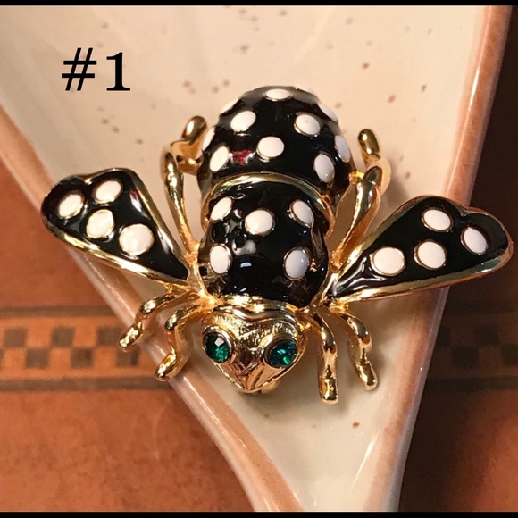 Joan Rivers Jewelry - Joan Rivers Bumblebee Pin - DOTS